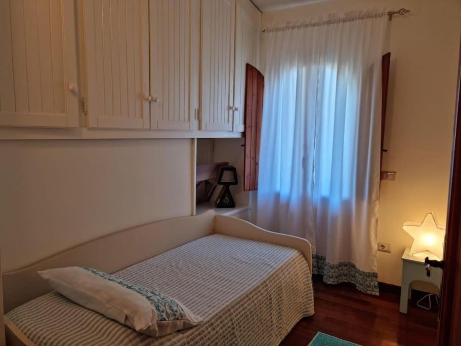 Villa Tea, Residenza Incantevole Con Giardino . Flumini di Quartu Exterior foto